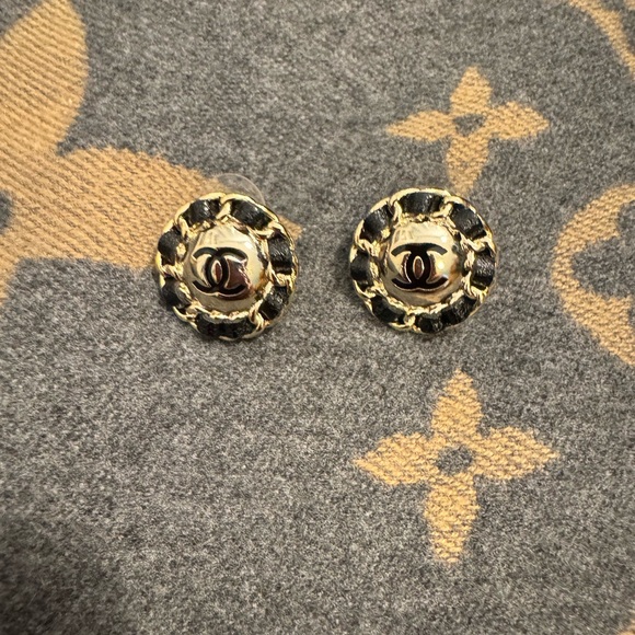 Chanel Gold and Black Tweed Earrings - Picture 1 of 7